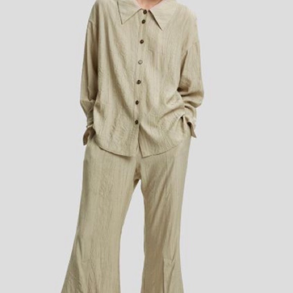 Crimped textured shirt and pants from Lattelier - Picture 7 of 16